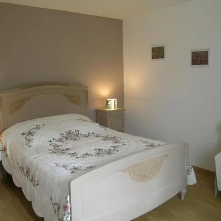House Le Moulin D'herculat * Treignat